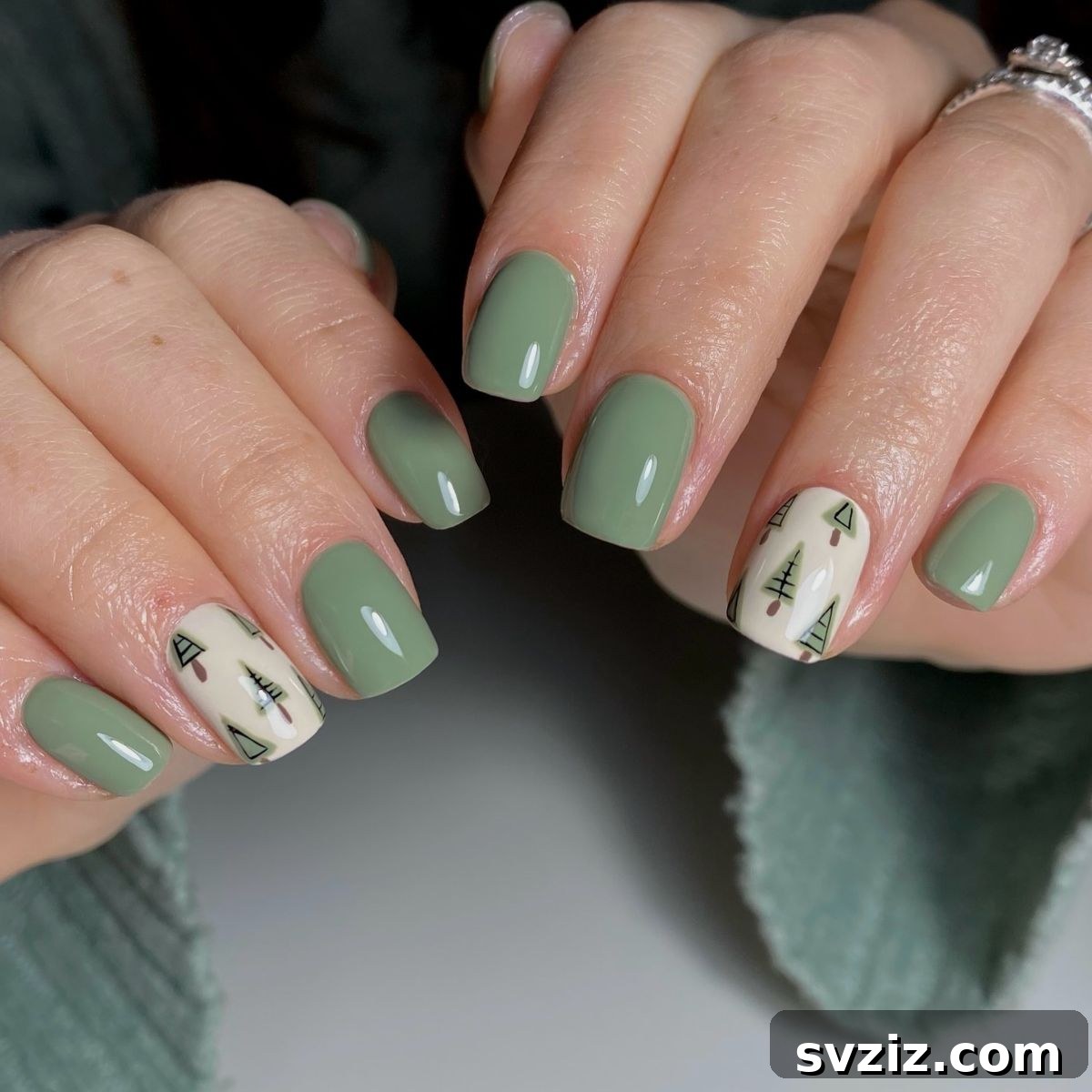 16. Understated Green Nails