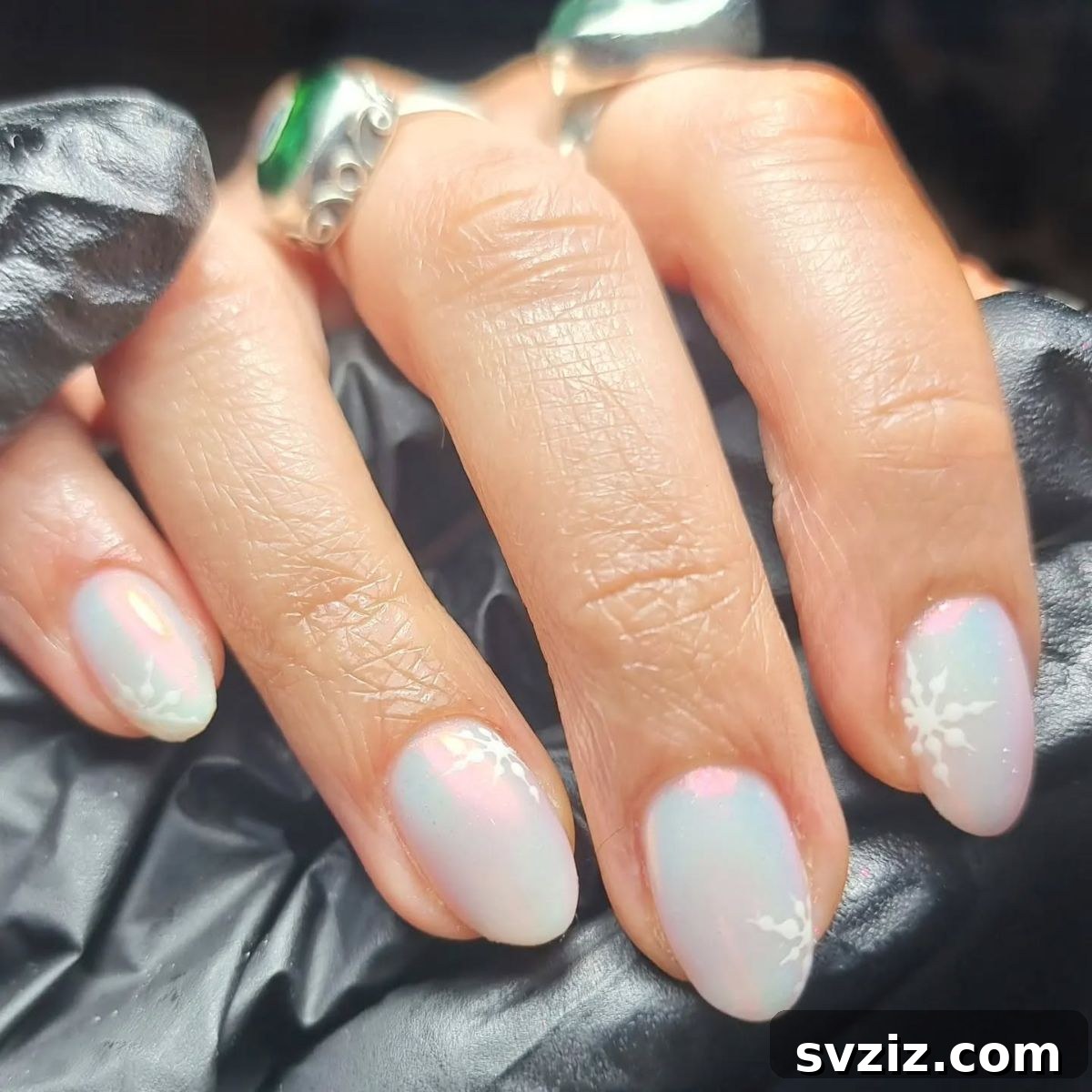 18. White Chrome
