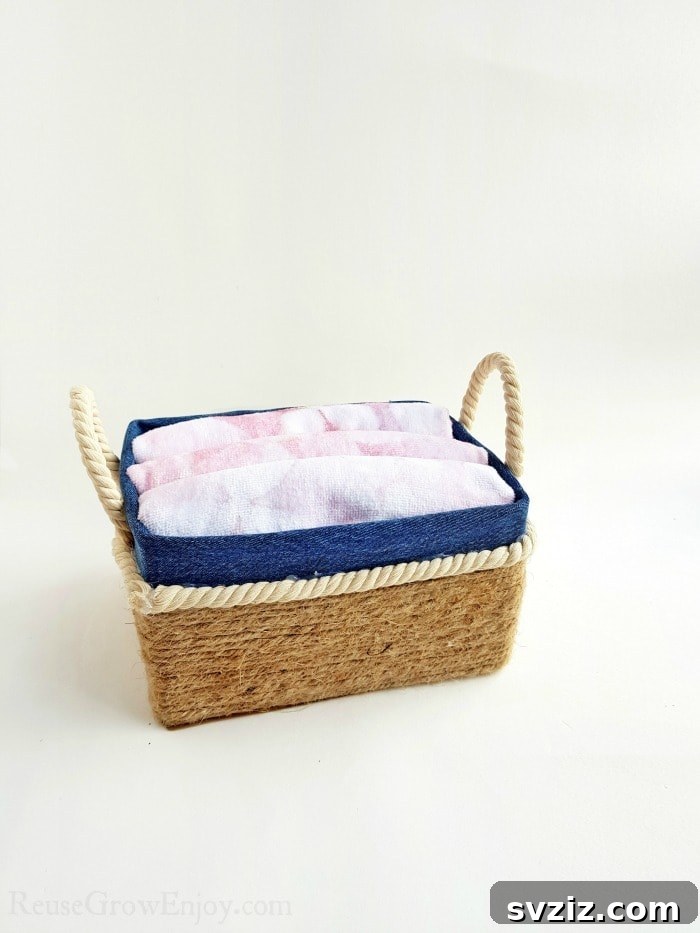 DIY Farm-Style Baskets from upcycled cardboard boxes