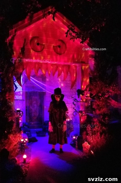 DIY Monster’s Mouth Front Porch Halloween Decor