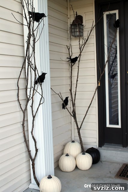 Raven-Filled Front Porch Halloween Decor