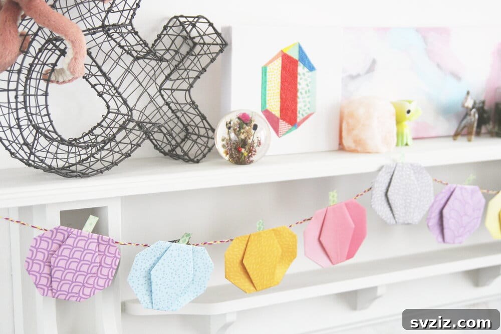Ghoulishly Good Halloween Paper Creations 22 Colorful Pumpkin Garlands