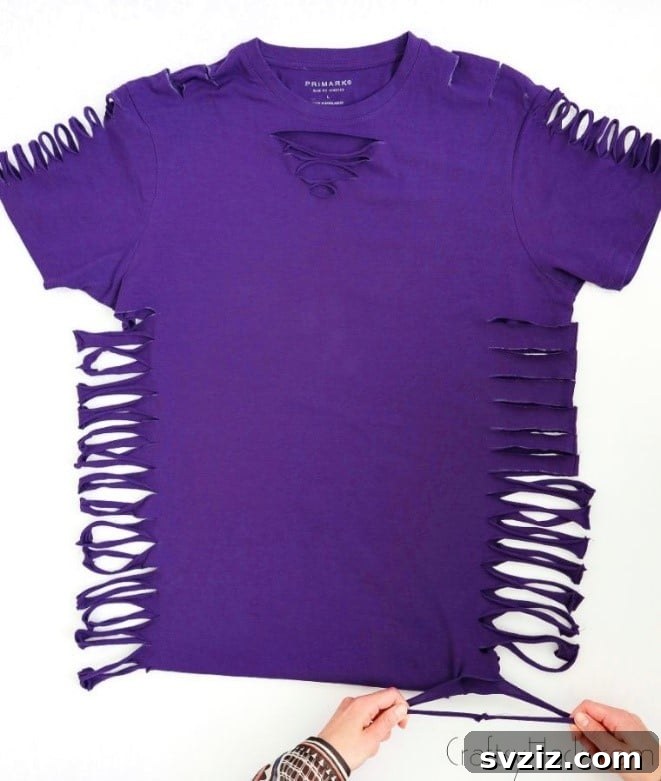 No-Sew T-Shirt Makeover 10 stretched out shirt