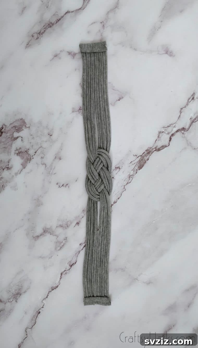 finished ends of headband