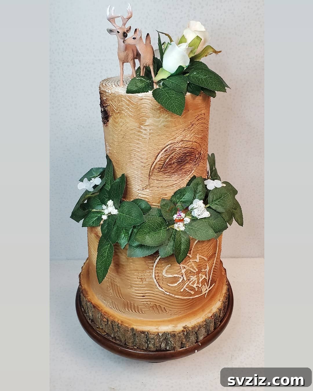deer and tree cake