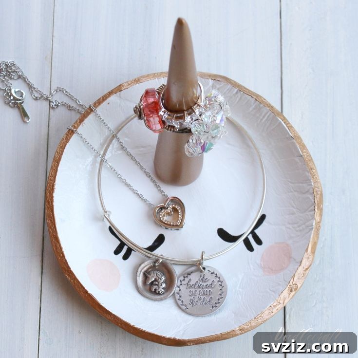 37 Brilliant Resin Projects You'll Be Obsessed With 22 Resin Unicorn Ring Dish