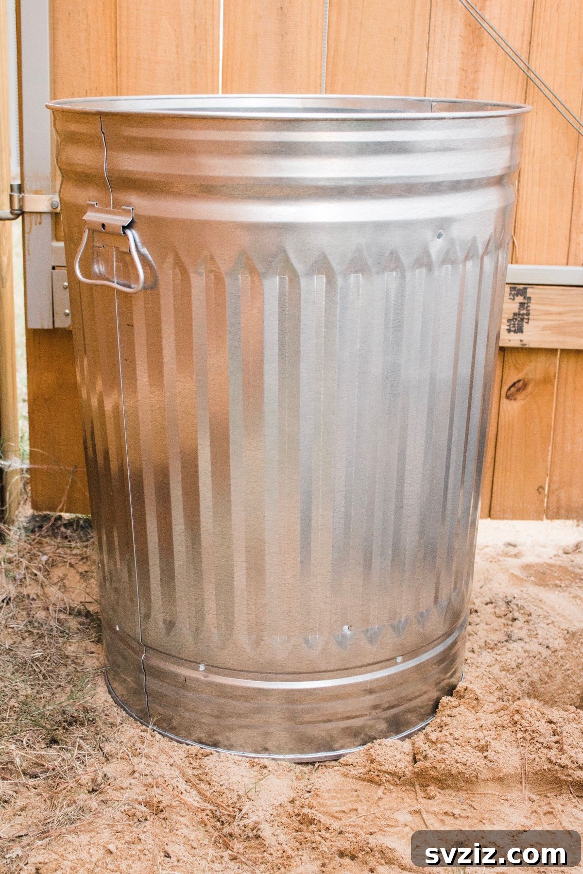 37 Brilliant Beginner-Friendly Compost Bin Builds 7 Compost Container