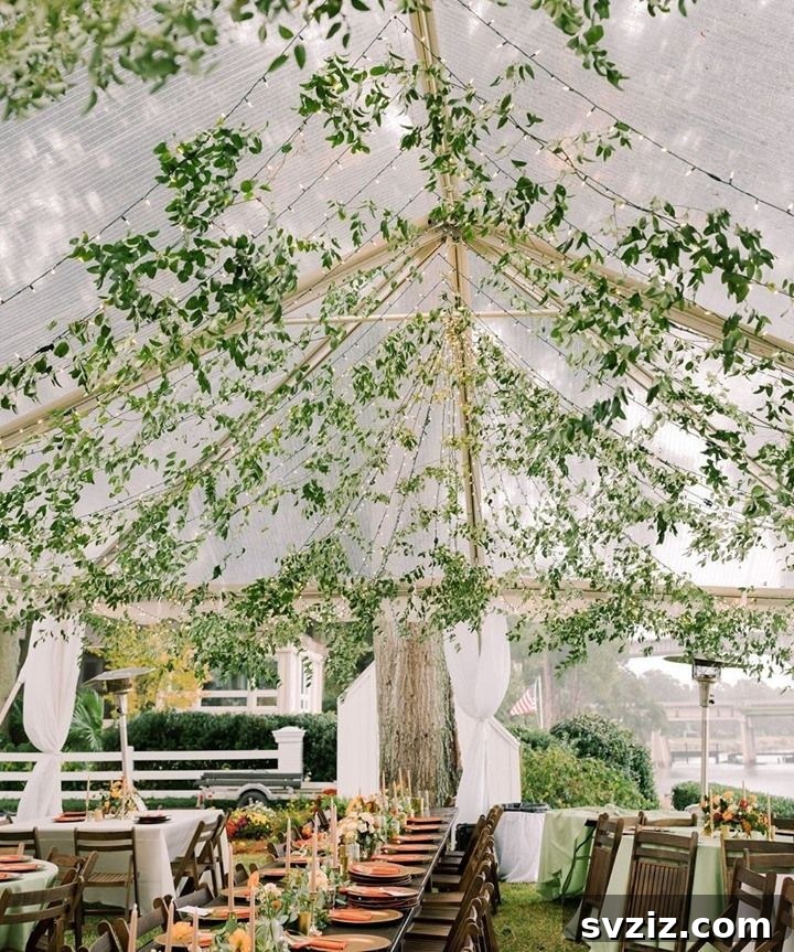 31 Next-Level Wedding Reception Ideas 28 Ivy-leaf decorated wedding reception with peach accents