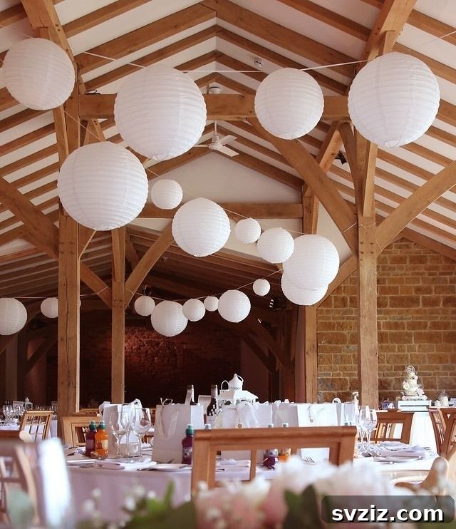 31 Next-Level Wedding Reception Ideas 6 Japanese lanterns hanging lights for wedding decor